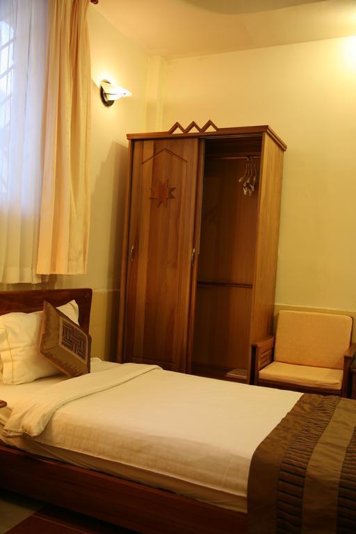 Trung Cang Hotel Da Lat Exterior photo