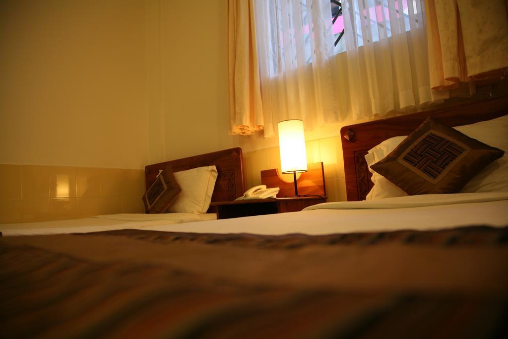 Trung Cang Hotel Da Lat Exterior photo