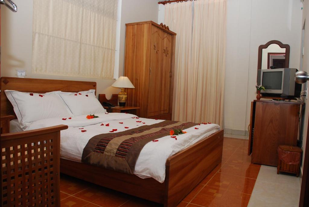 Trung Cang Hotel Da Lat Room photo