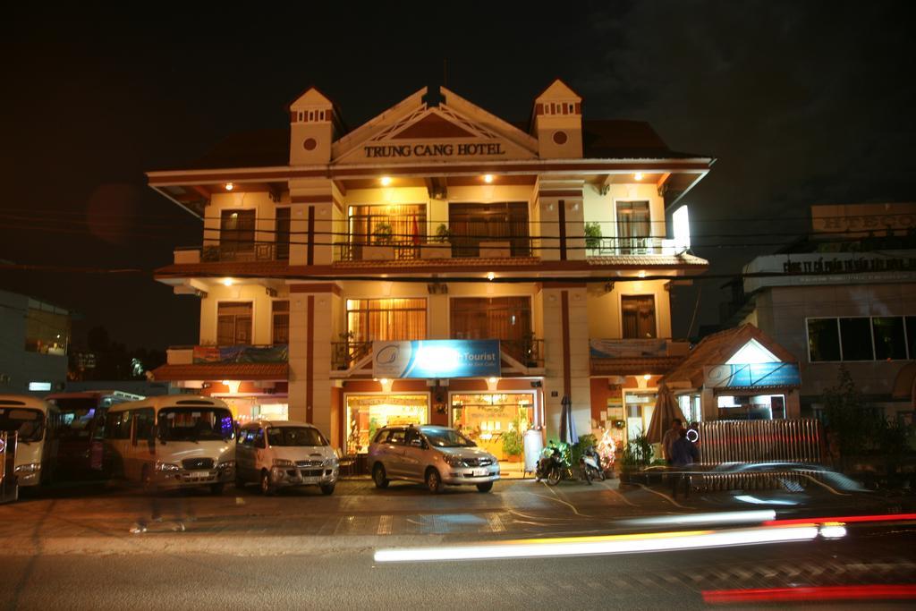 Trung Cang Hotel Da Lat Exterior photo