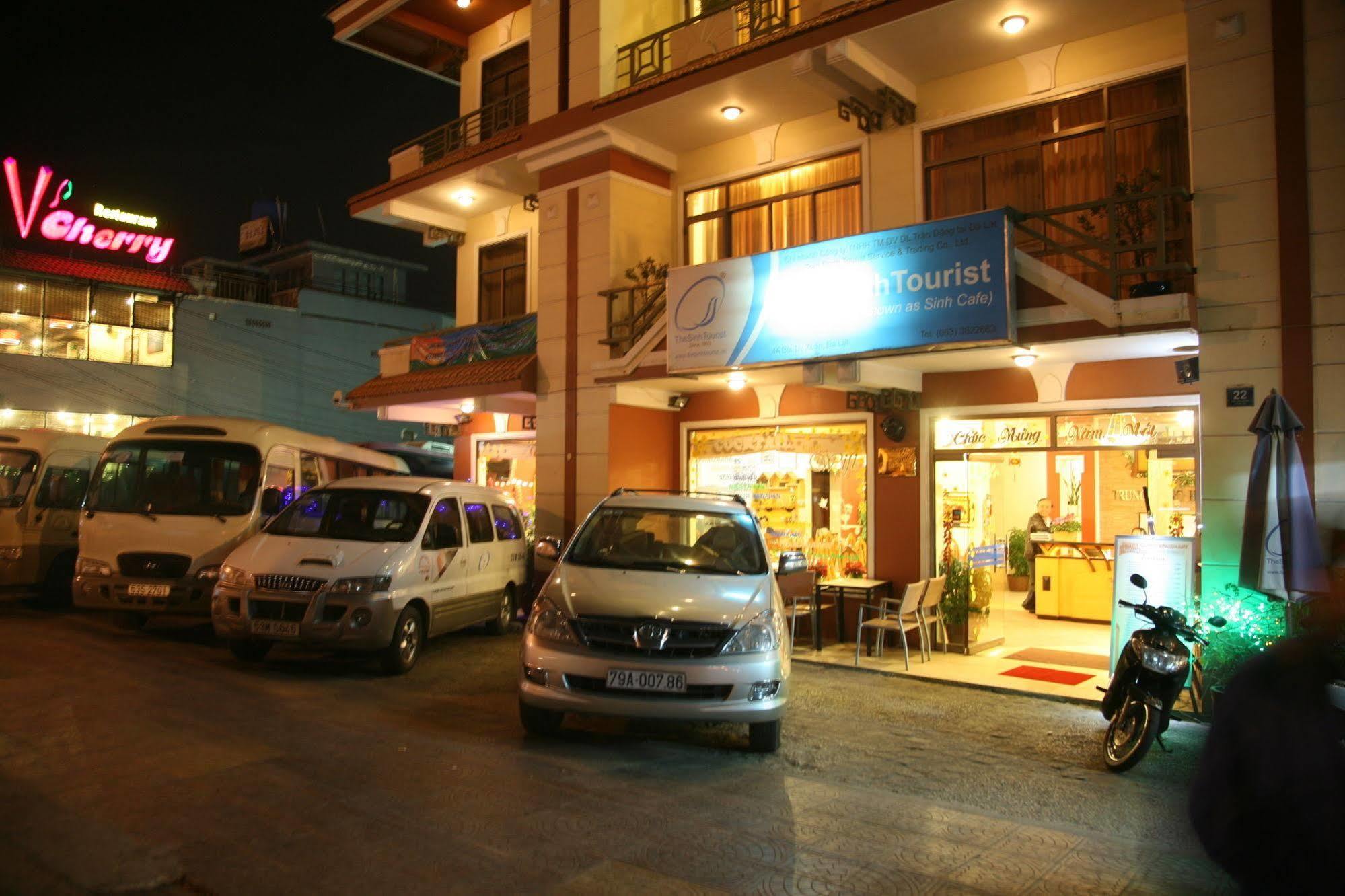 Trung Cang Hotel Da Lat Exterior photo